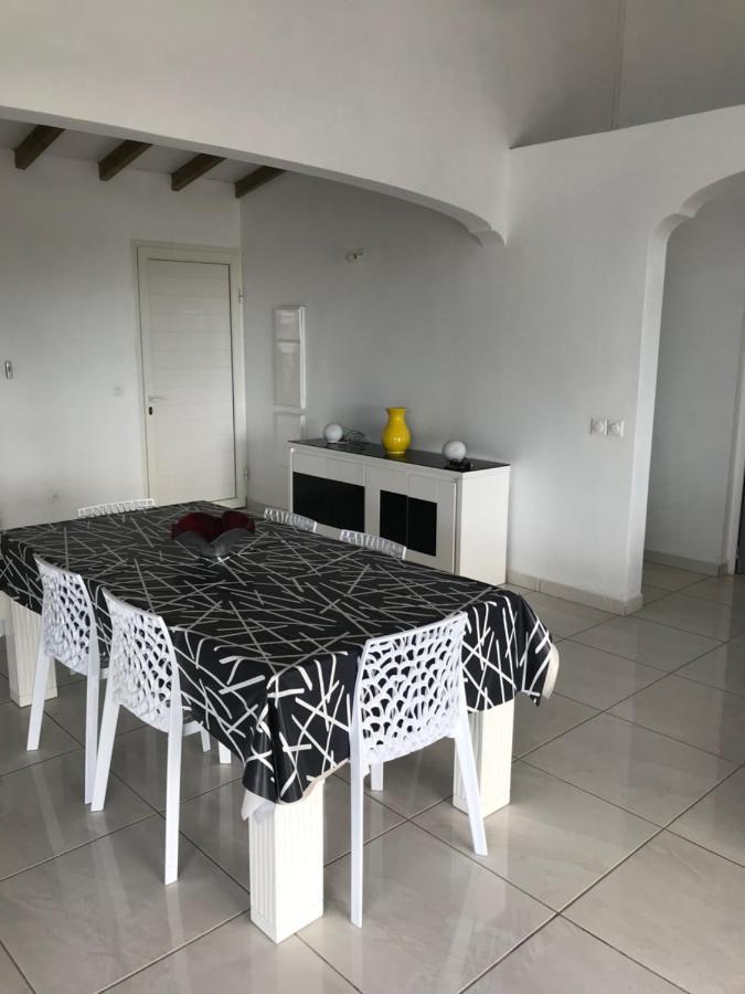 דסהייס Villa Vue Sur Mer מראה חיצוני תמונה